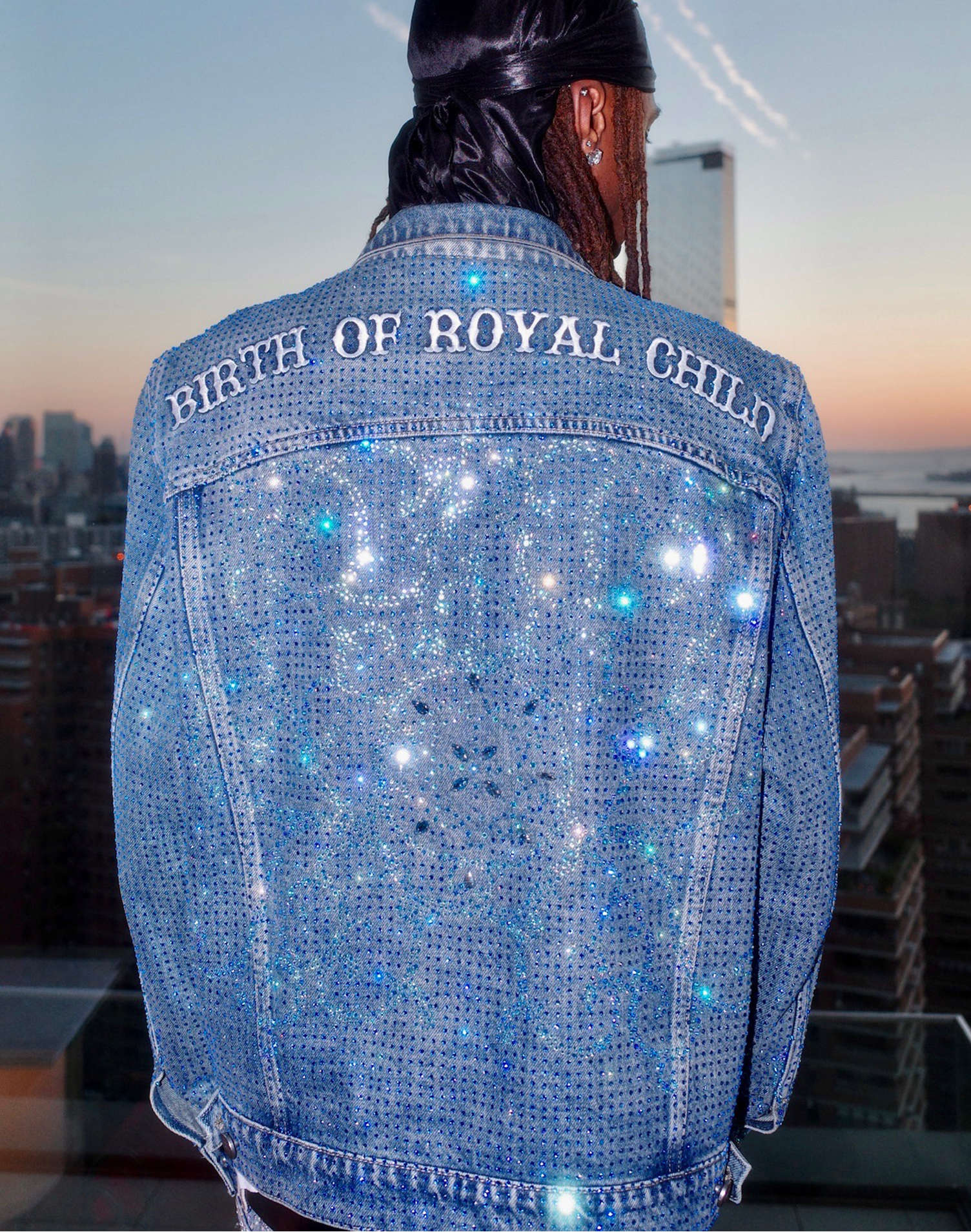 20k Diamond Vine Denim Jacket in BLU – Birth Of Royal Child