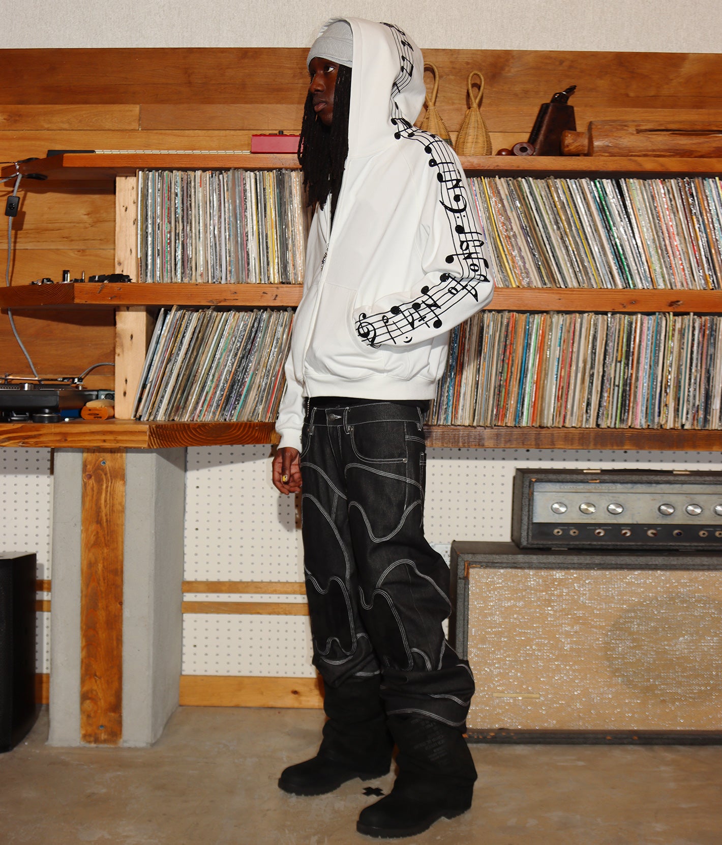 Crystal Notes Raglan Hoodie White