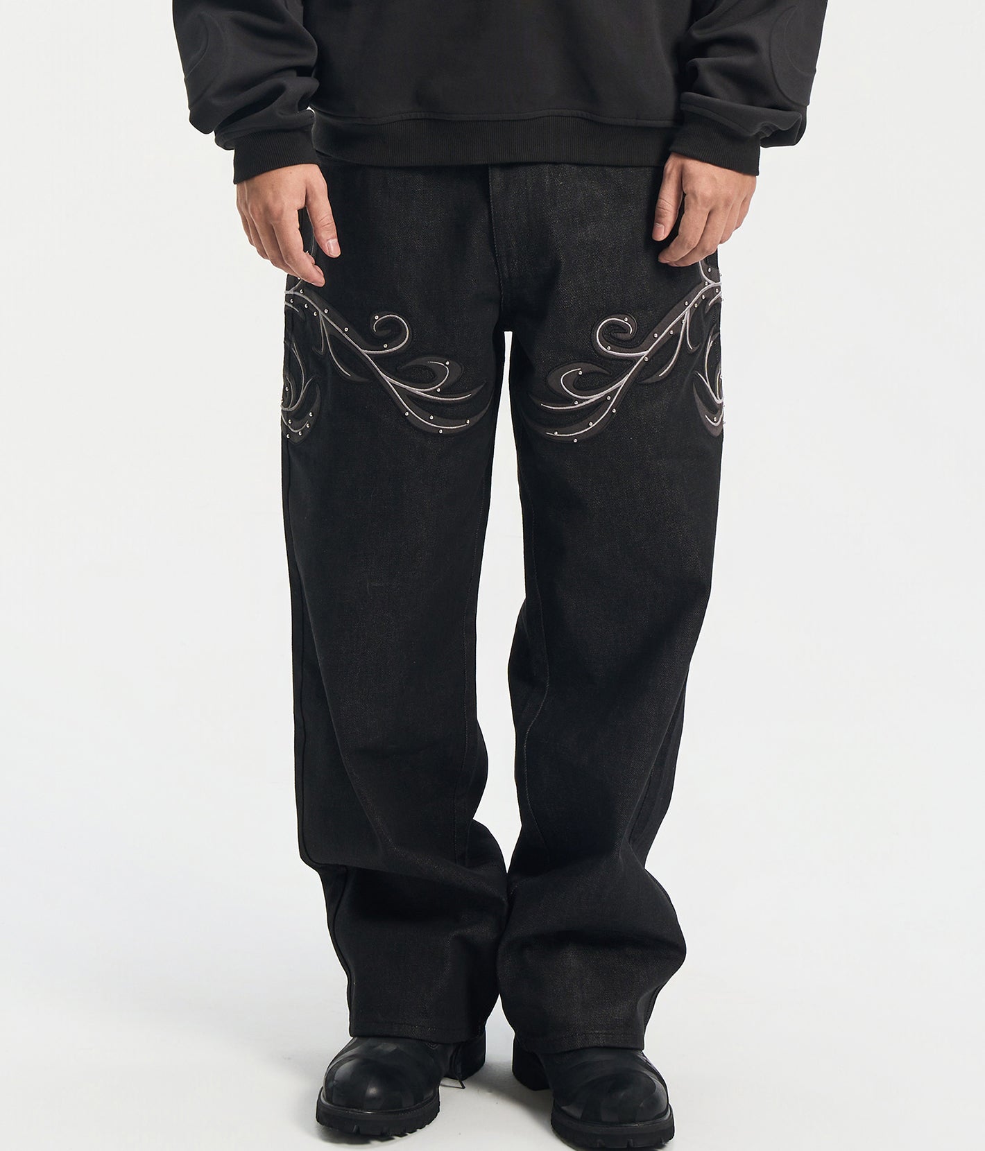 Leather Patch Vine Jeans