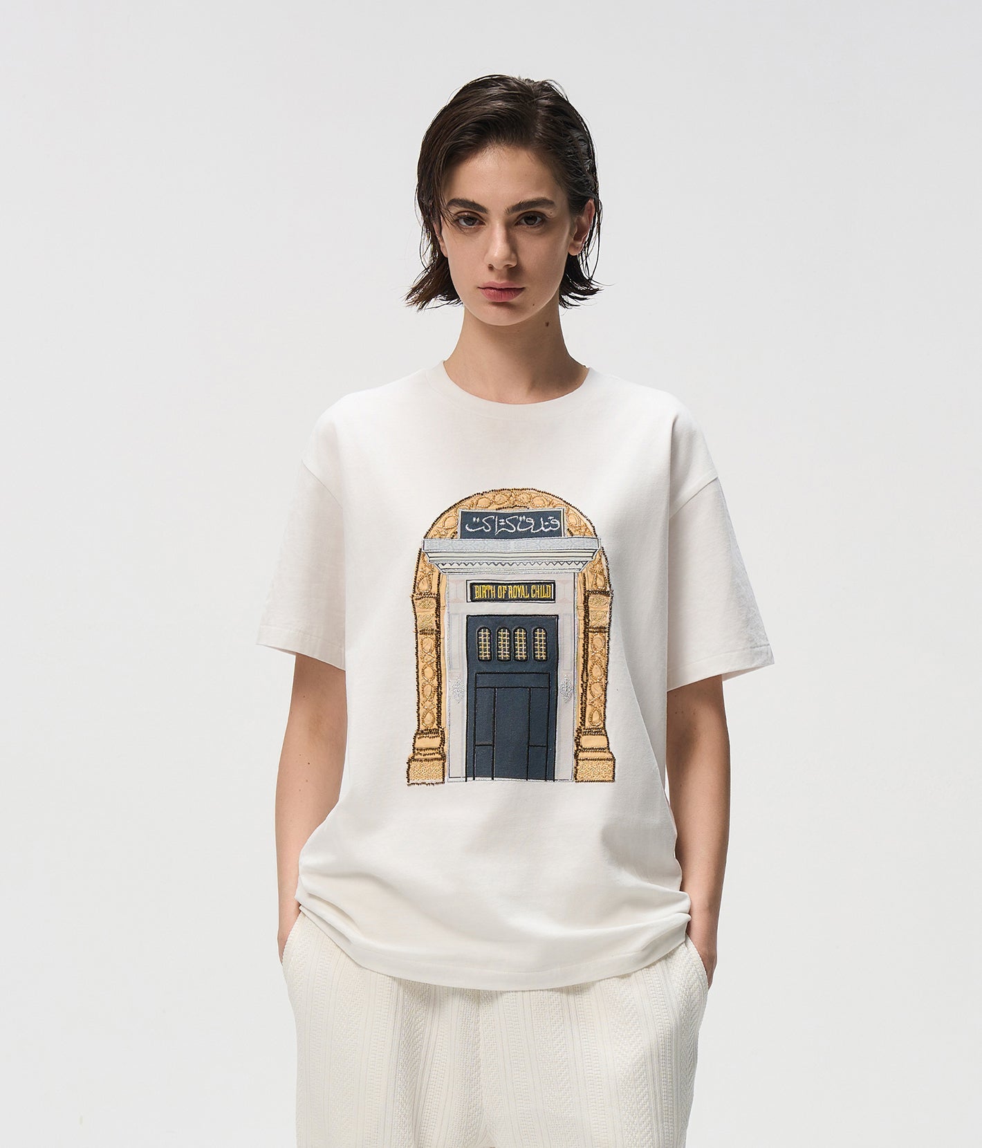 Aswan Hotel Tee In WHT