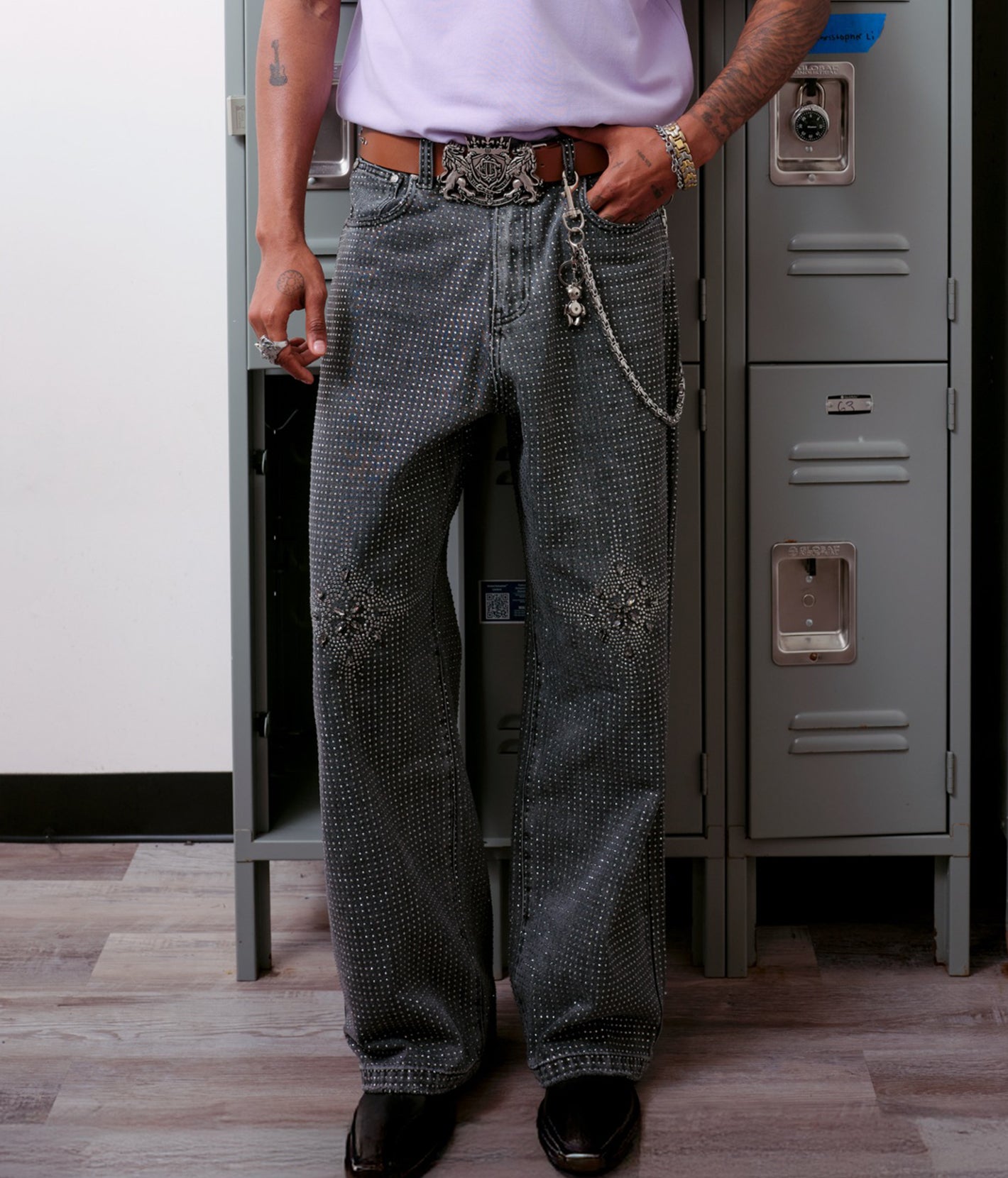 20K Diamond Stellar Jeans IN Black