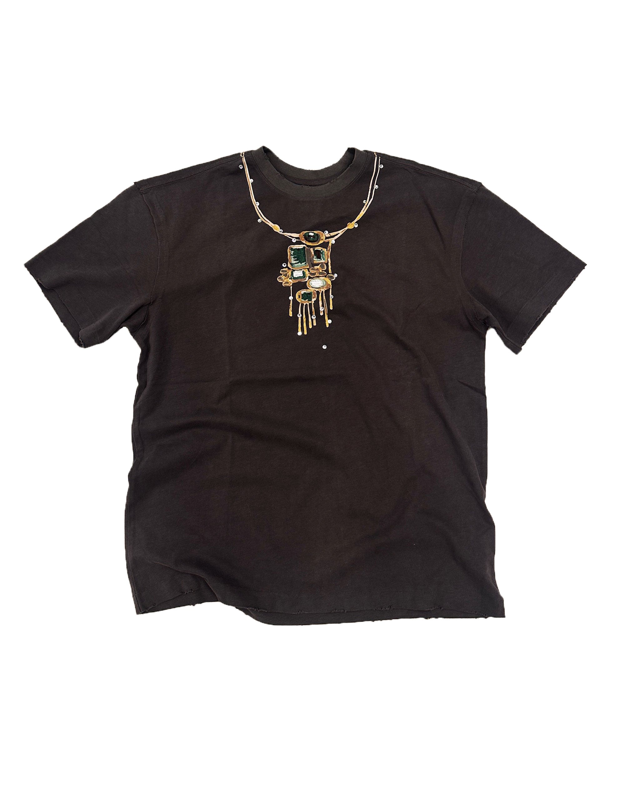 Gemstone Necklace Print T-Shirt in Dark Grey