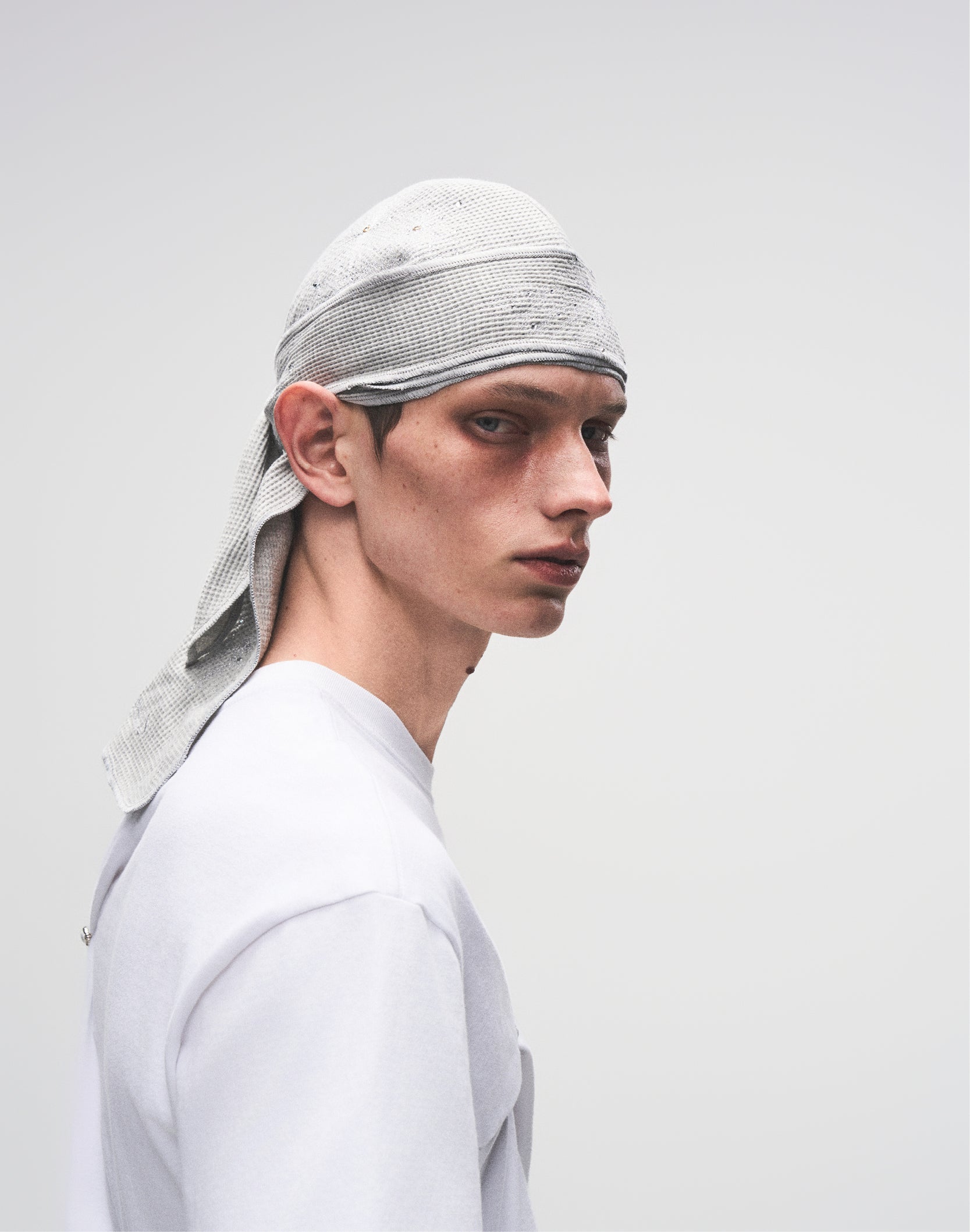 FIREWORKS RHINESTONE DURAG GREY