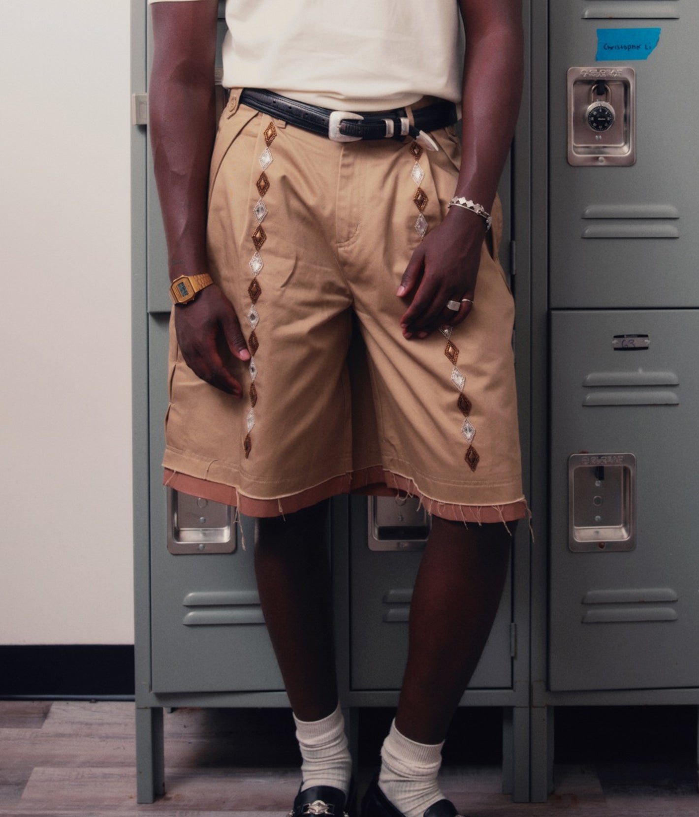 Gemstone Bermuda Shorts in BRN