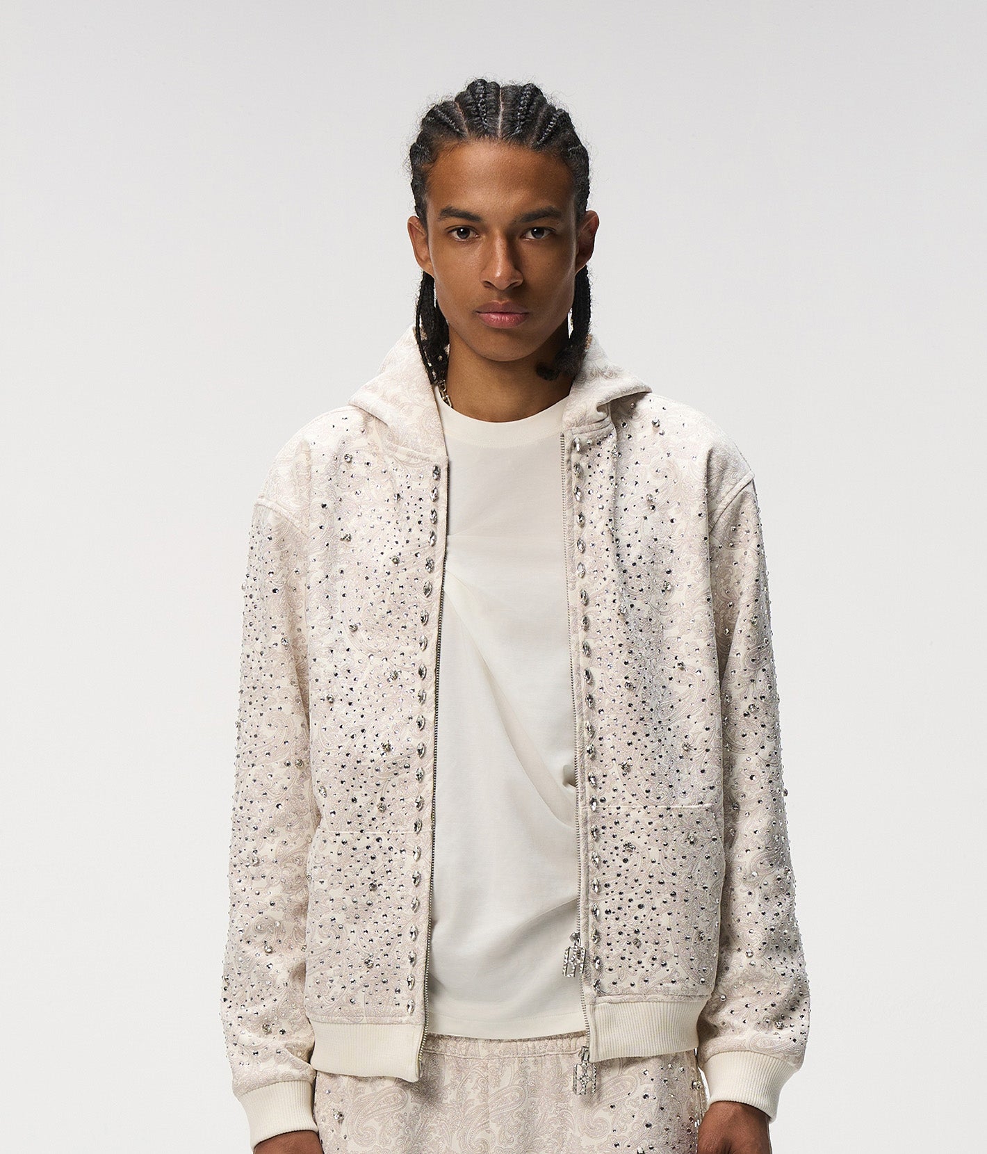 Cashew Blossom Pearl Zipper Hoodie-WHT