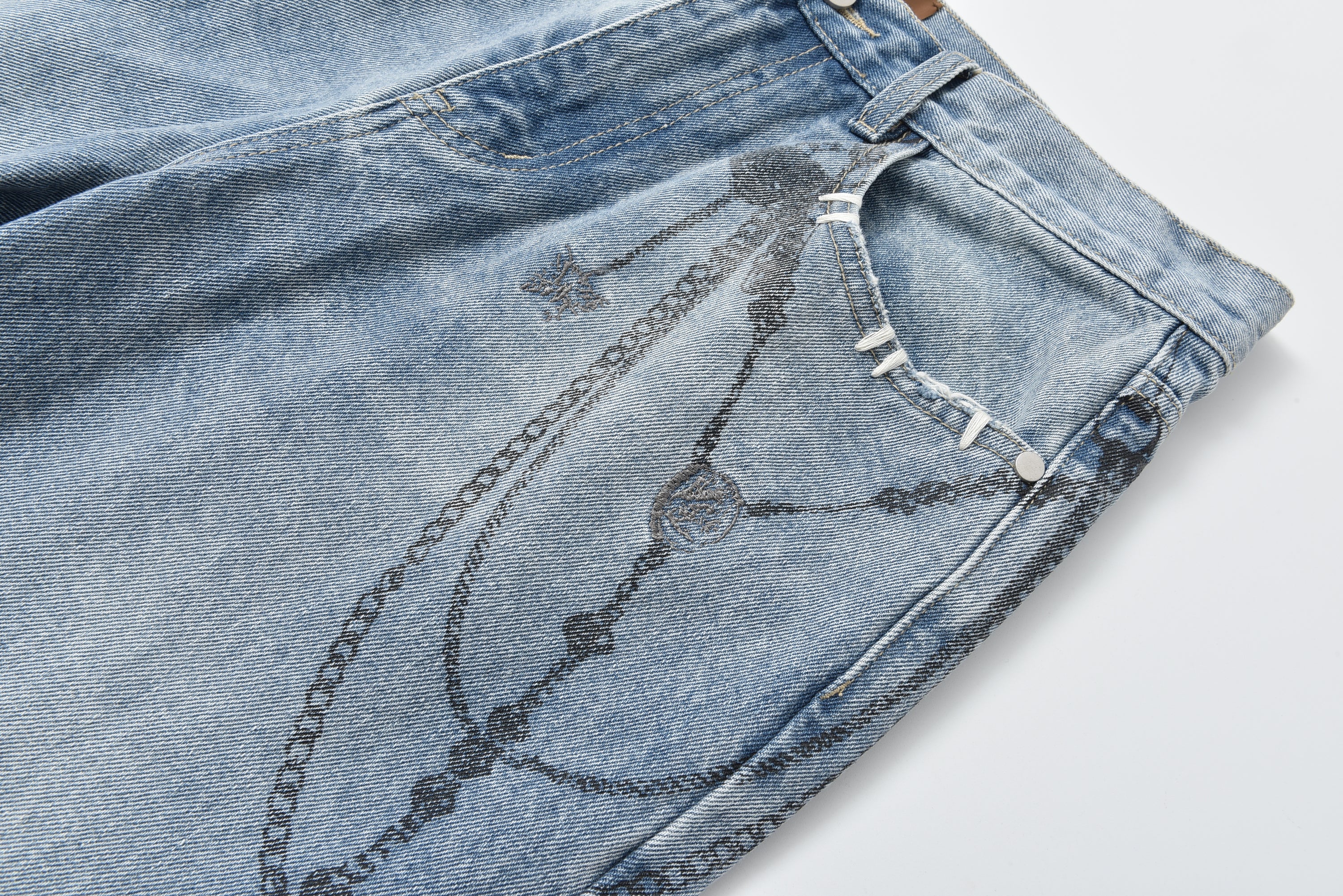 Chain Ink Print Detailed Patch Jeans