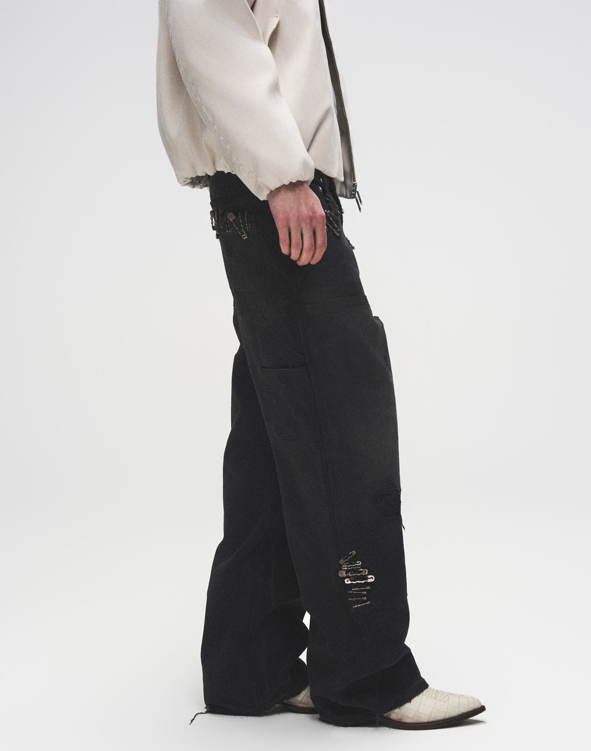 VINTAGE PIN WASHED CARPENTER PANTS IN BLK