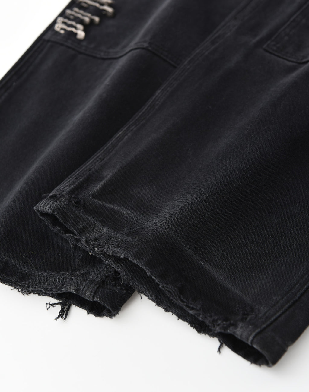 VINTAGE PIN WASHED CARPENTER PANTS IN BLK