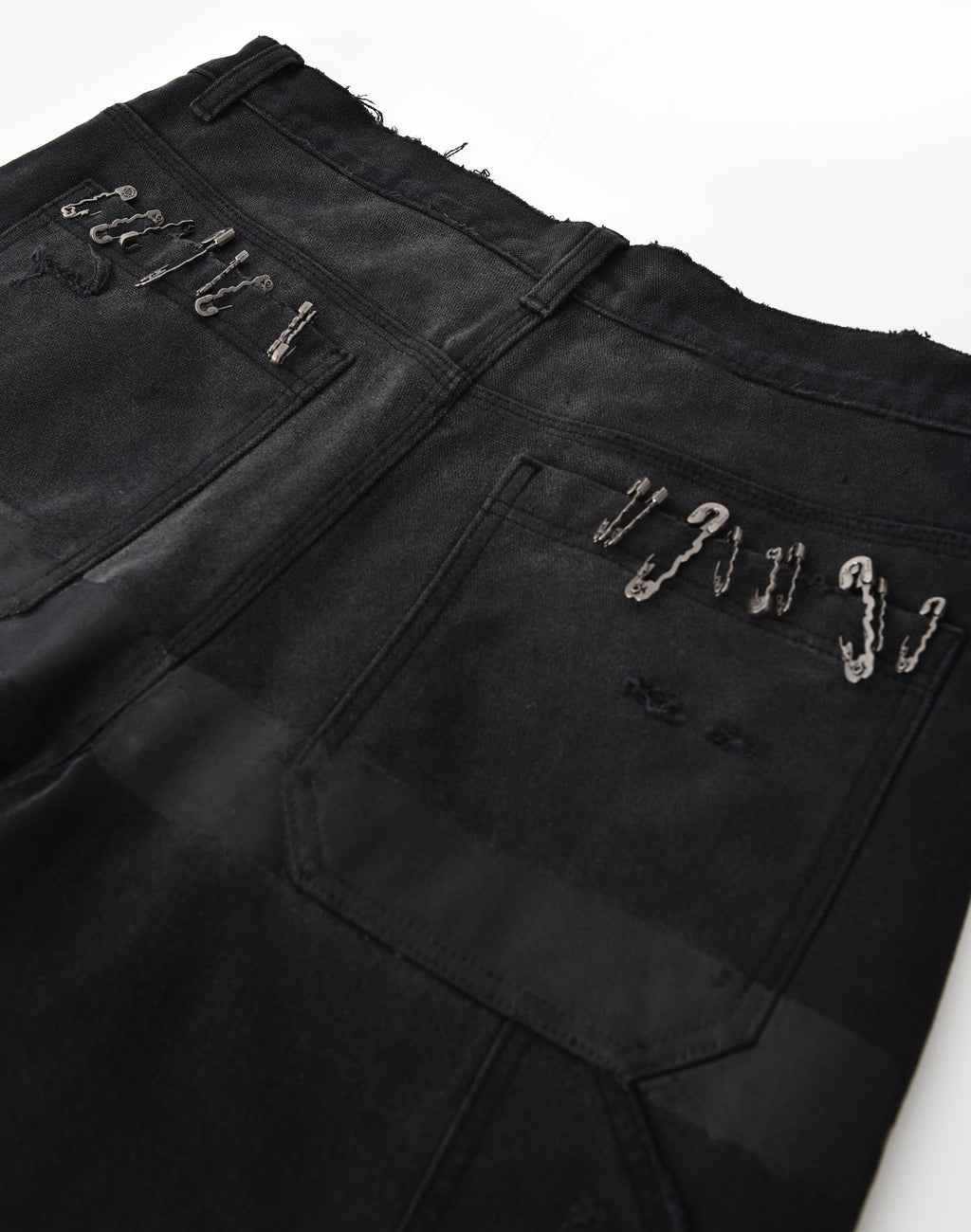 VINTAGE PIN WASHED CARPENTER PANTS IN BLK