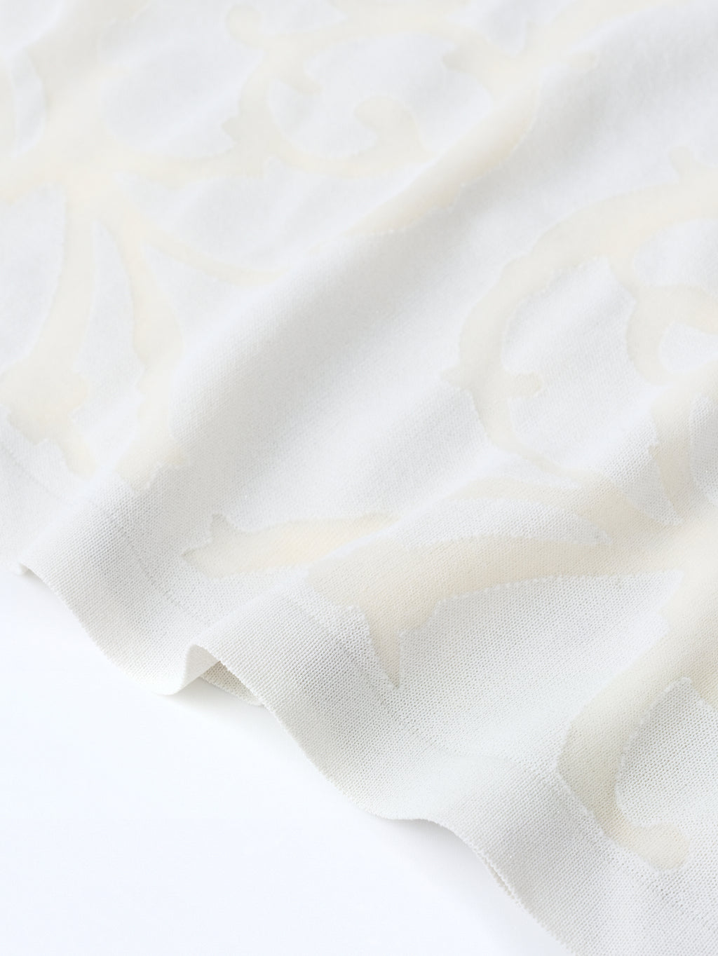 Vine Hallow Long Sleeve Tee