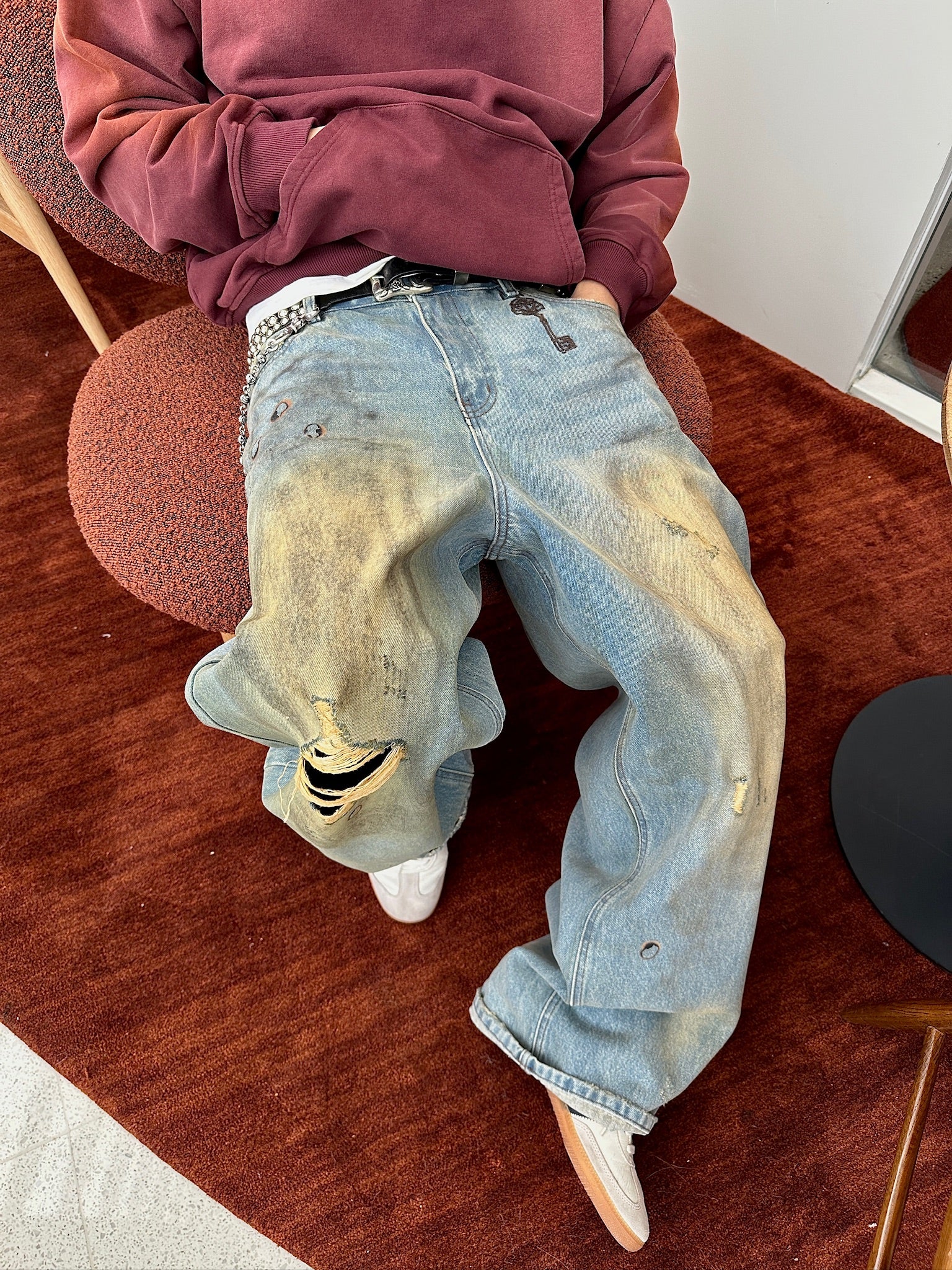 Dirty-Washed Brushing Wax Baggy Jeans