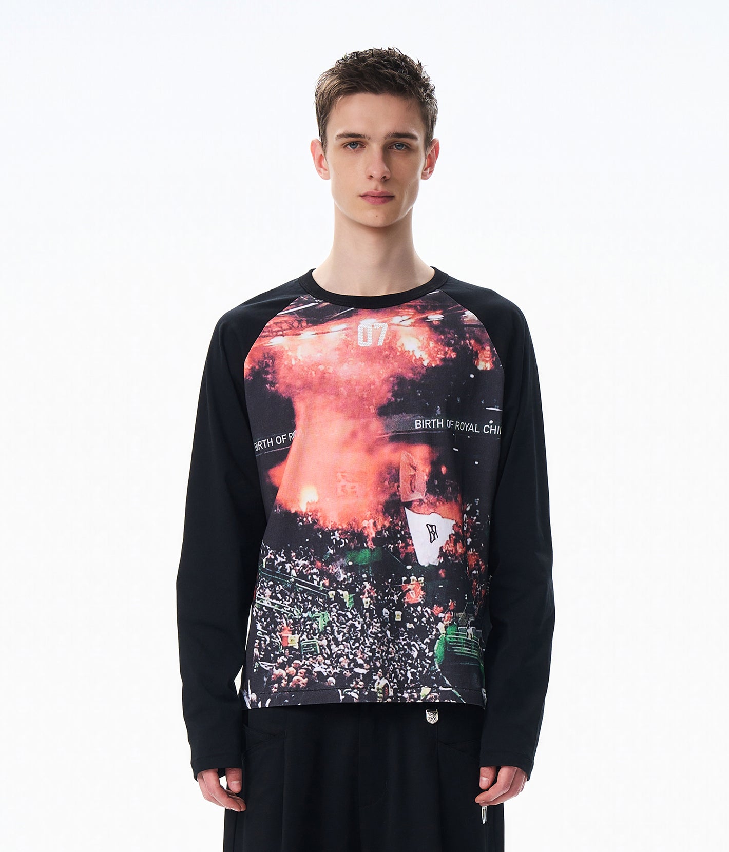 Stadium Flame Raglan Long Sleeve Tee Black