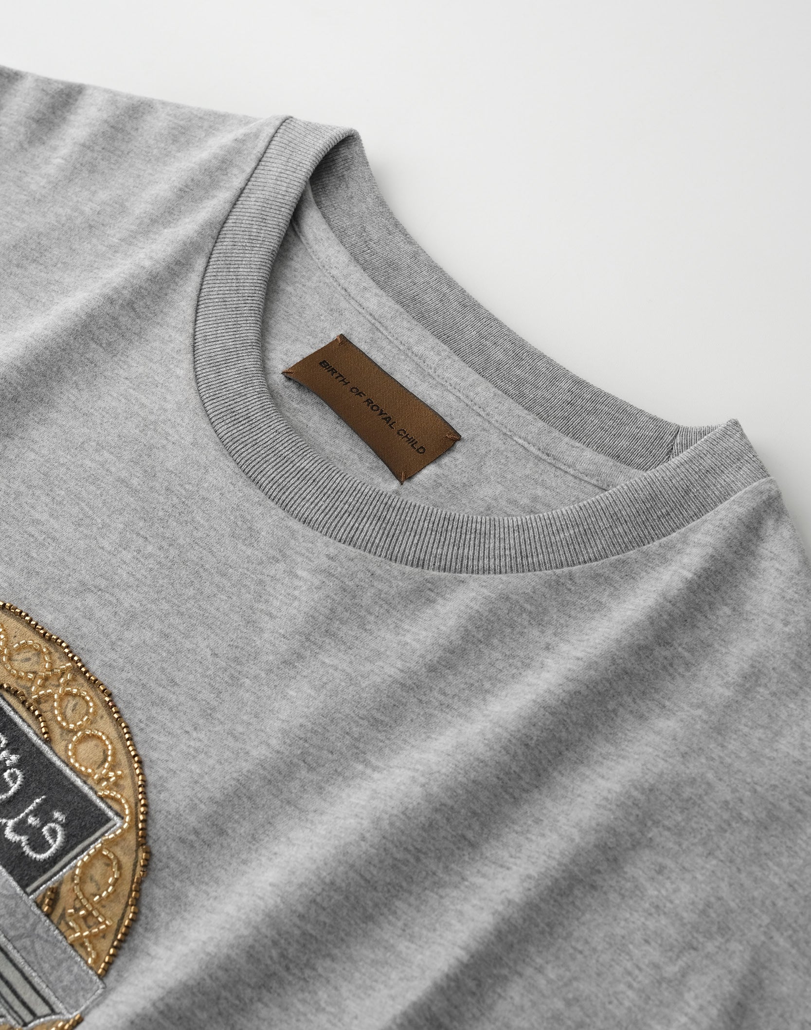 Aswan Hotel Tee in GRY