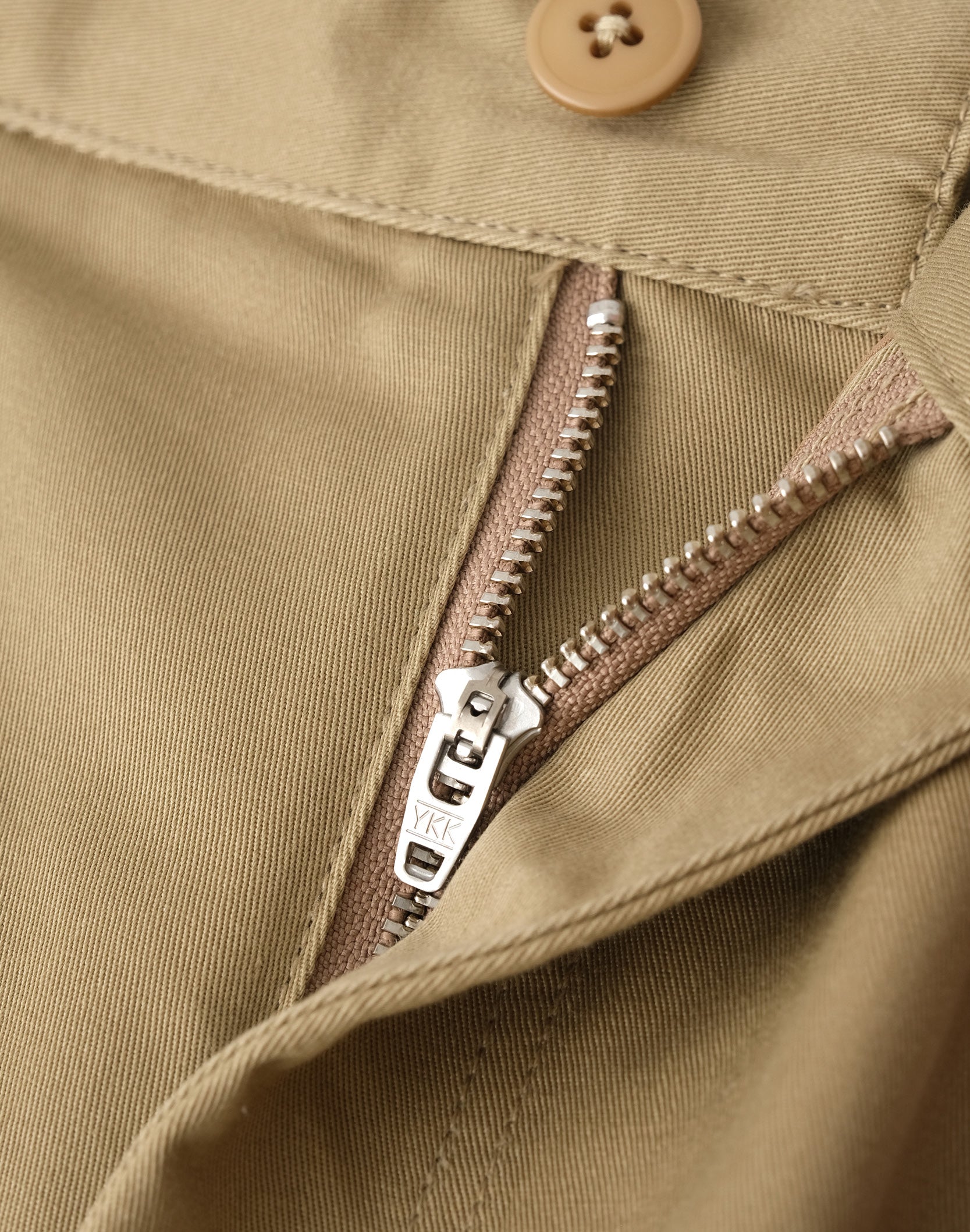 Gemstone Bermuda Shorts in BRN