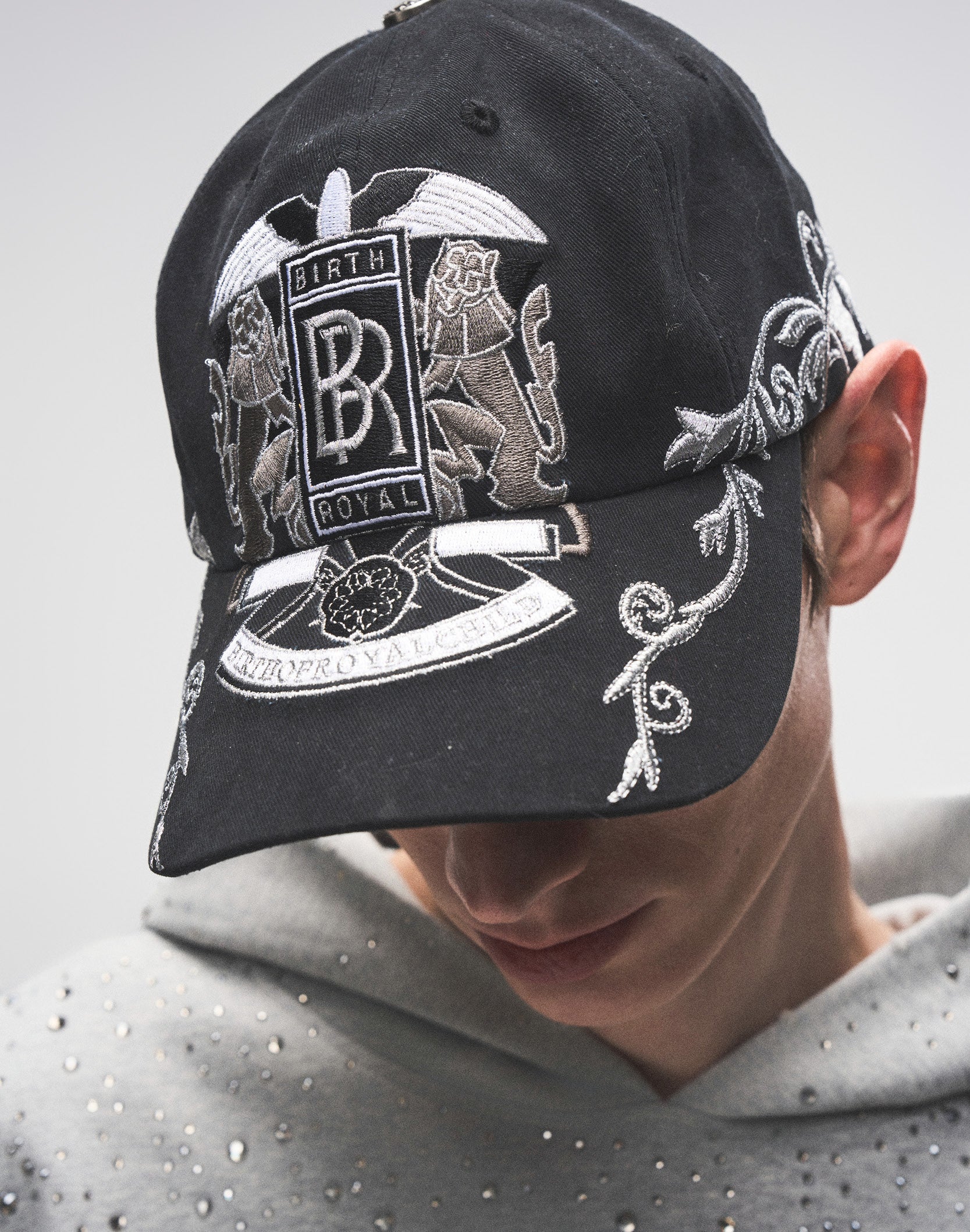 Double Lion Embroidered Baseball Cap-BLK