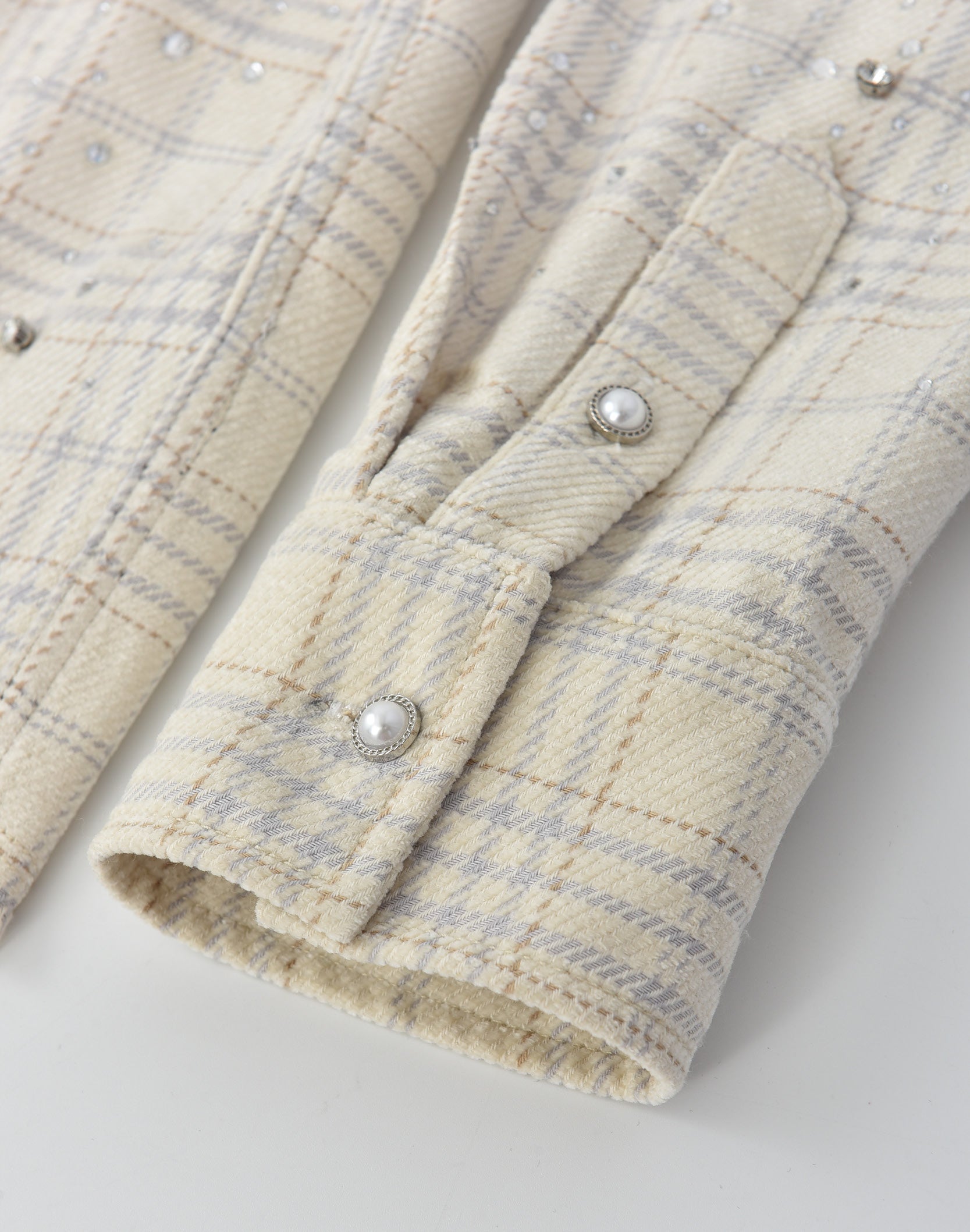 20K Diamond Pearl Shirt in Beige – Birth Of Royal Child