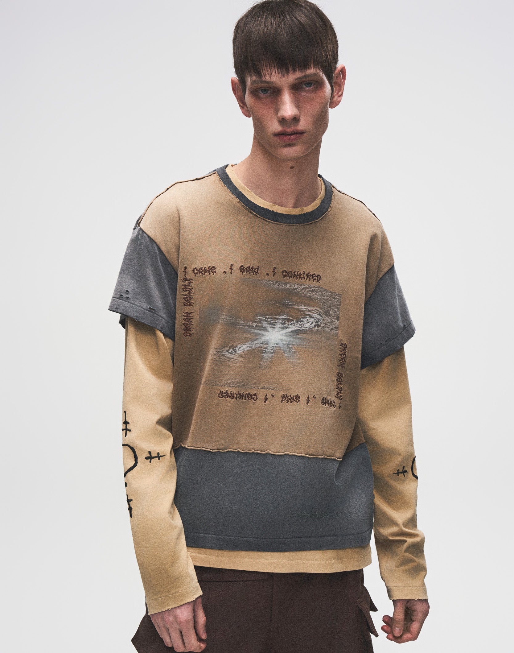 2-IN-1 Distressed Stained Long-sleeve Tee