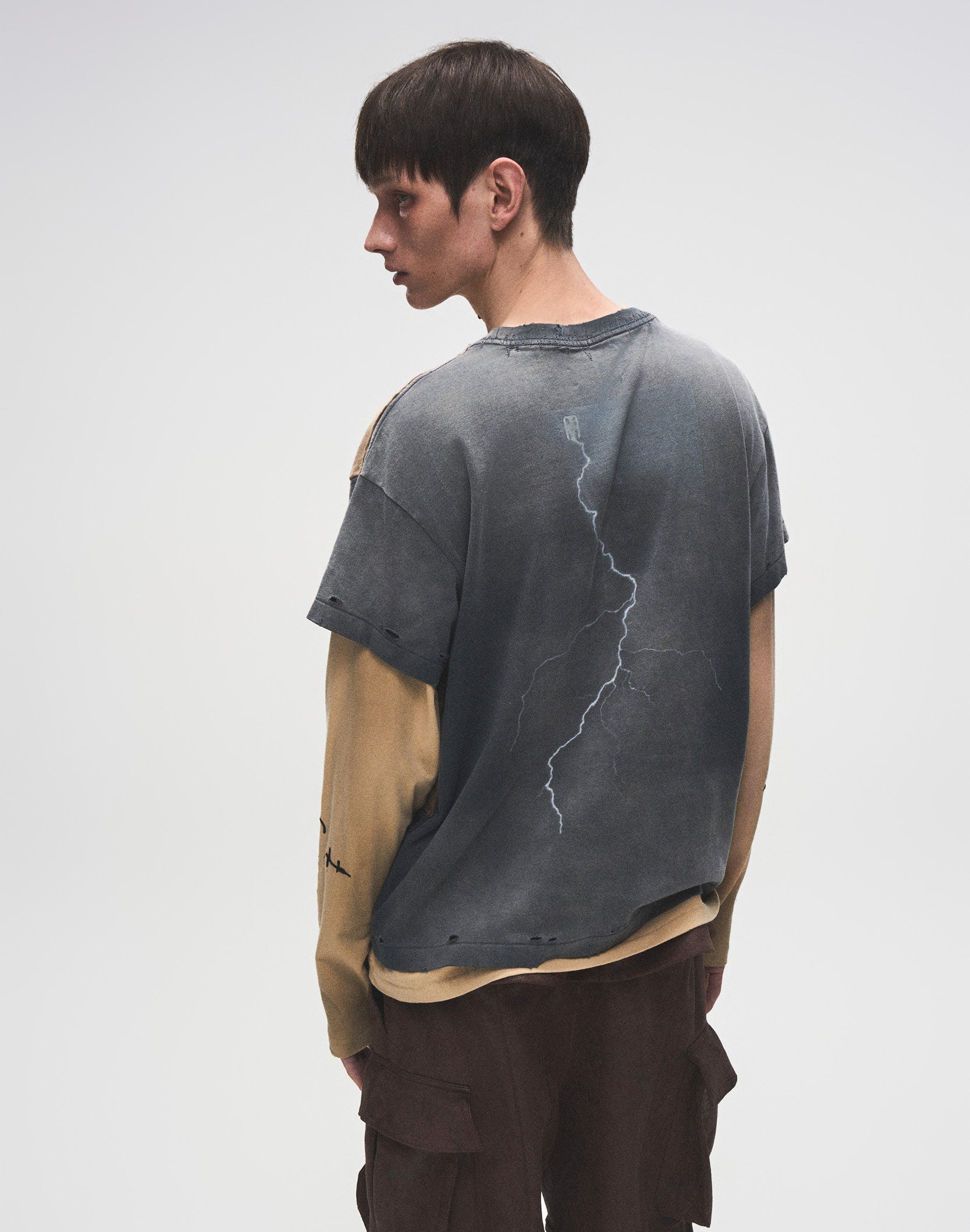 2-IN-1 Distressed Stained Long-sleeve Tee