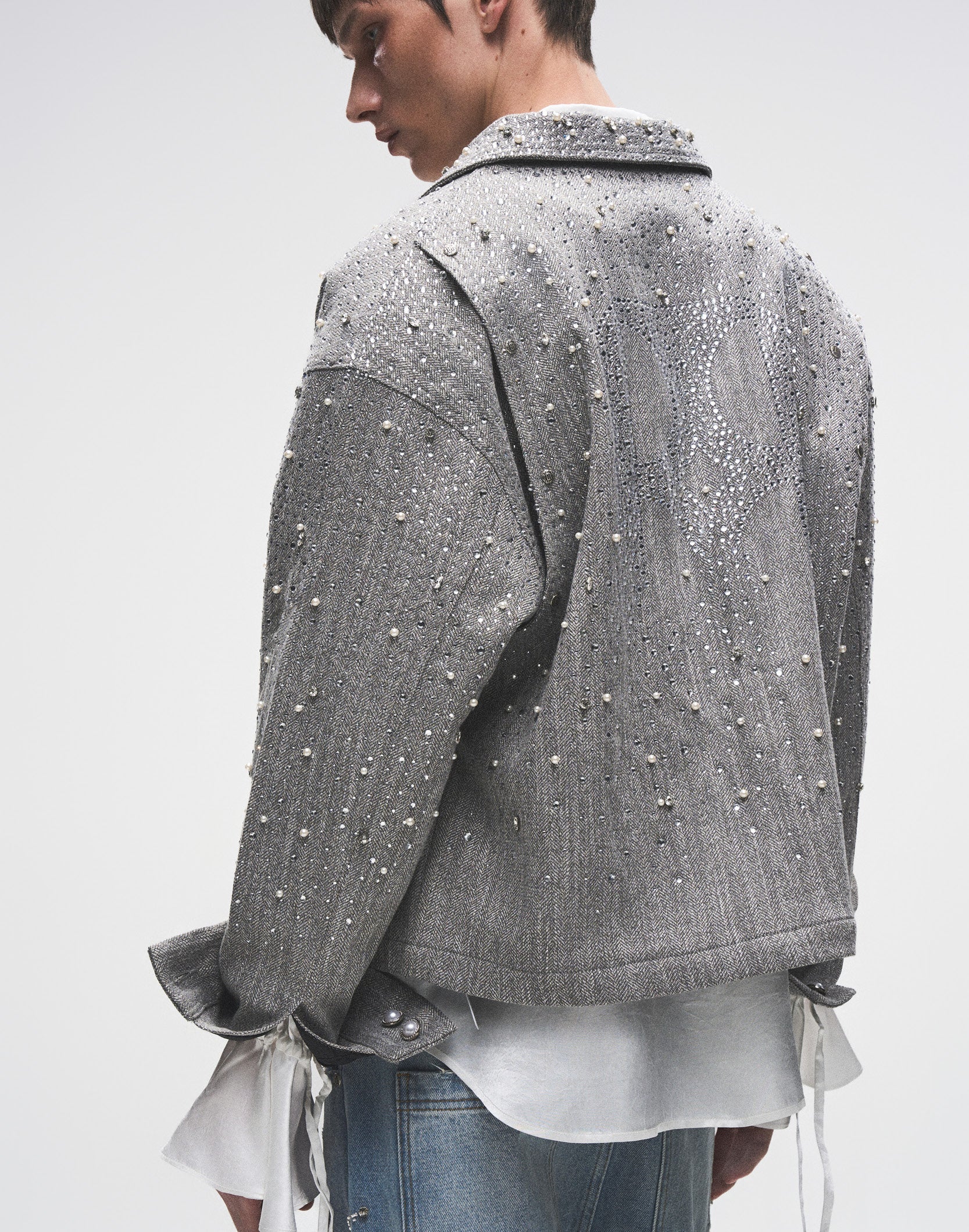 20K Diamond Zipper Jacket in GRY – Birth Of Royal Child