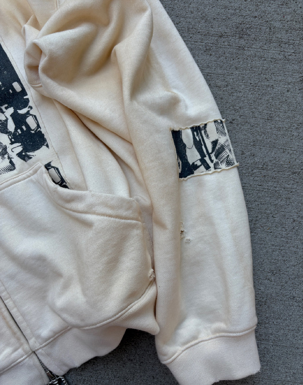 Flash Light Hoodie in White