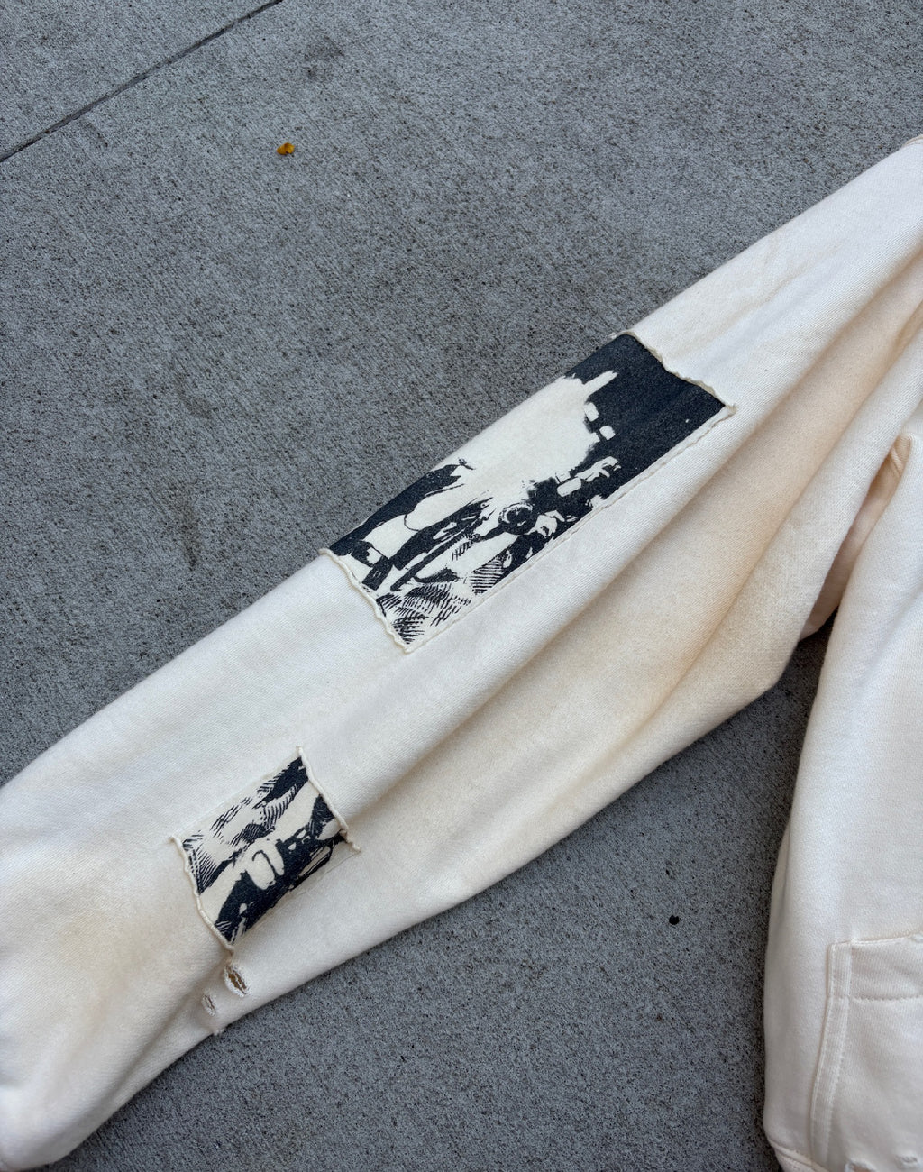Flash Light Hoodie in White