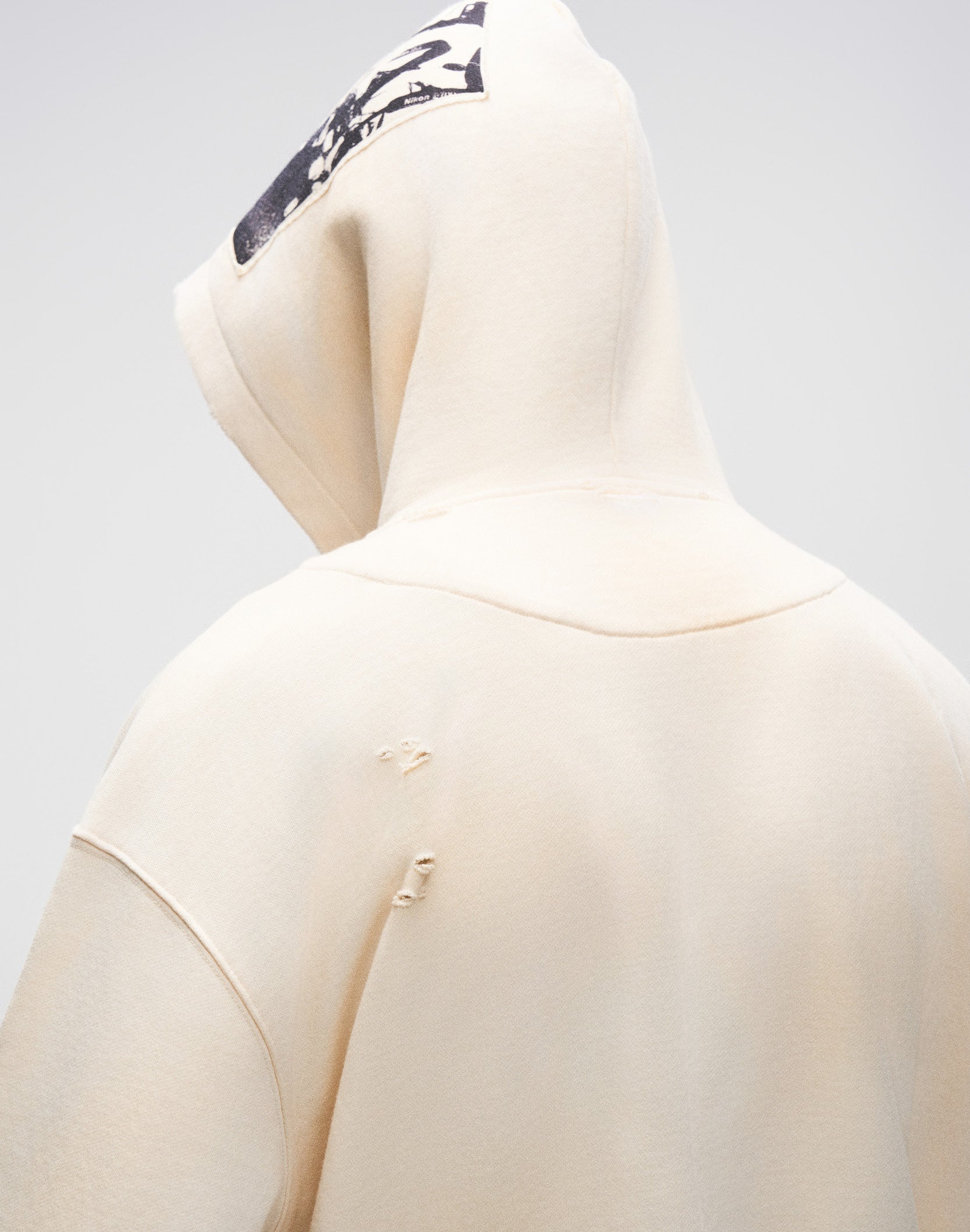 Birth Of Royal Child FW24 RICH HOODIE / BLK - NUBIAN