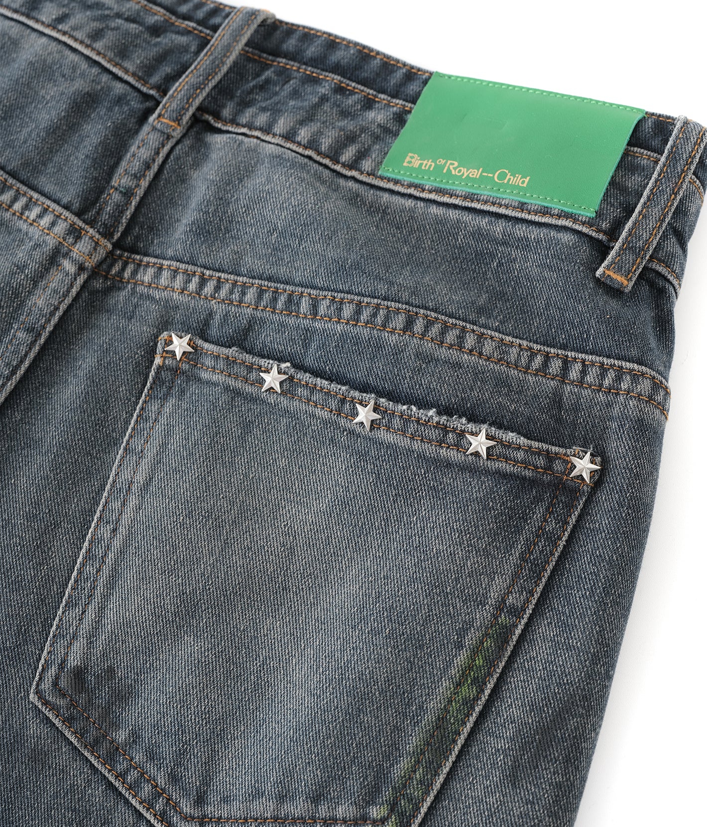 Knee Slide Distressed Jeans