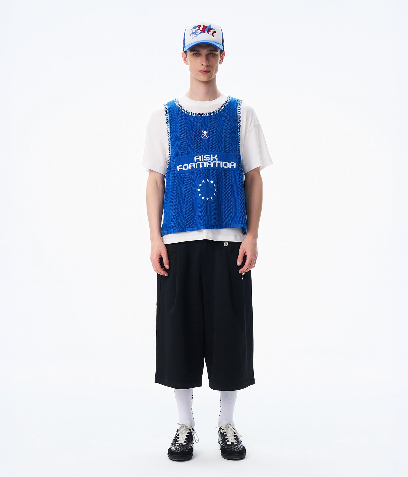 Pinnacle Knit Vest